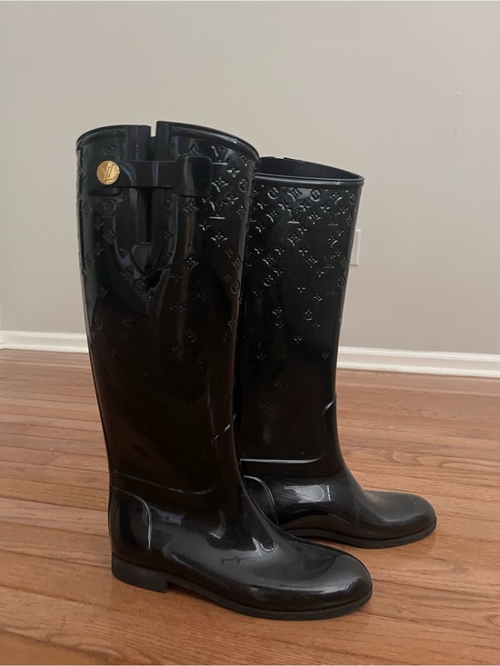 Louis Vuitton Shoes - Louis Vuitton Glossy Black Monogram Rain Boots with Gold-Tone Accent